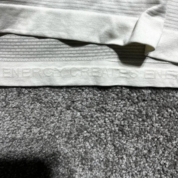 lululemon athletica White Muscle Tee - Picture 3 of 9